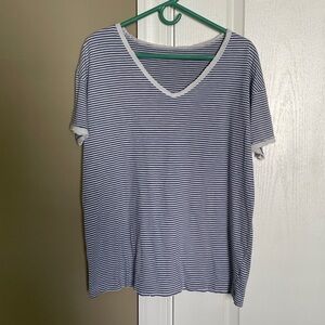 Aerie Women’s 100% Cotton Real Soft Distressed Oversized V-Neck Shirt.